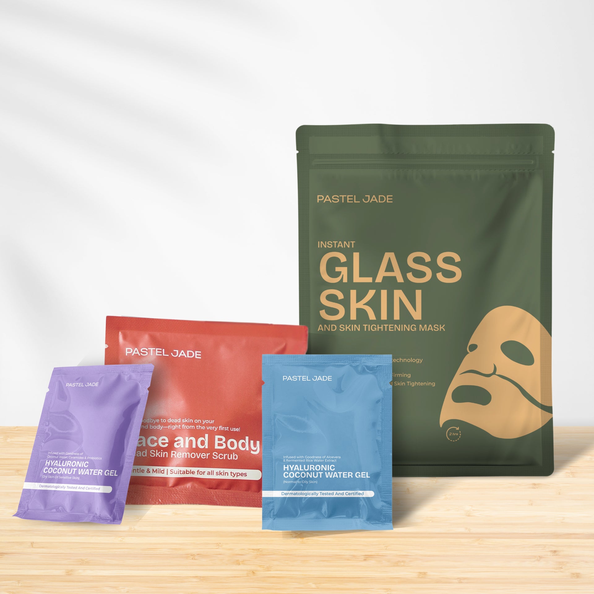 Instant Glass Skin facial kit (1 scrub trial sachet, 2 trial gel sachets, 1 glass skin mask)