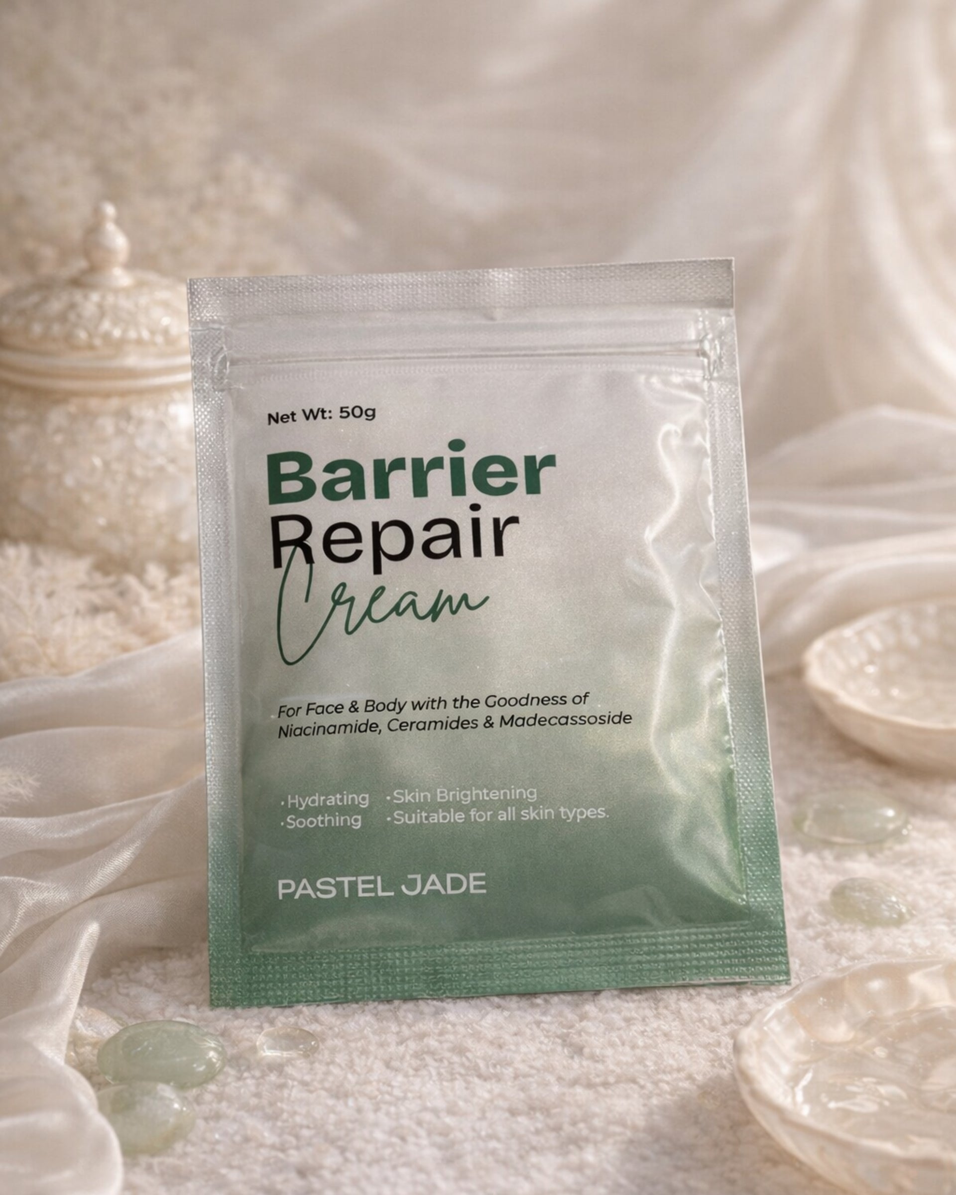 Lightweight Barrier Repair Cream (Ceramides + Niacinamide) Glowy • Breathable • Face & Body